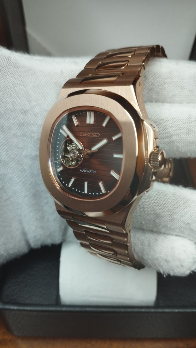 Reloj Seiko Mod Nautilus Marrón Chocolate Oro Rosa