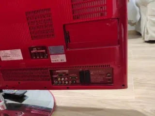 TV LG 47 - Pantalla azul y se reinicia