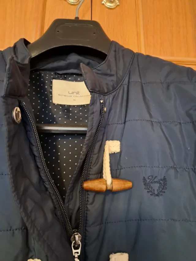 Cazadora acolchada azul señora