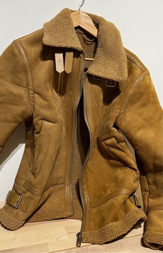 Cazadora efecto ante con borrego