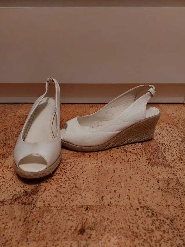 Sandalias blancas mujer
