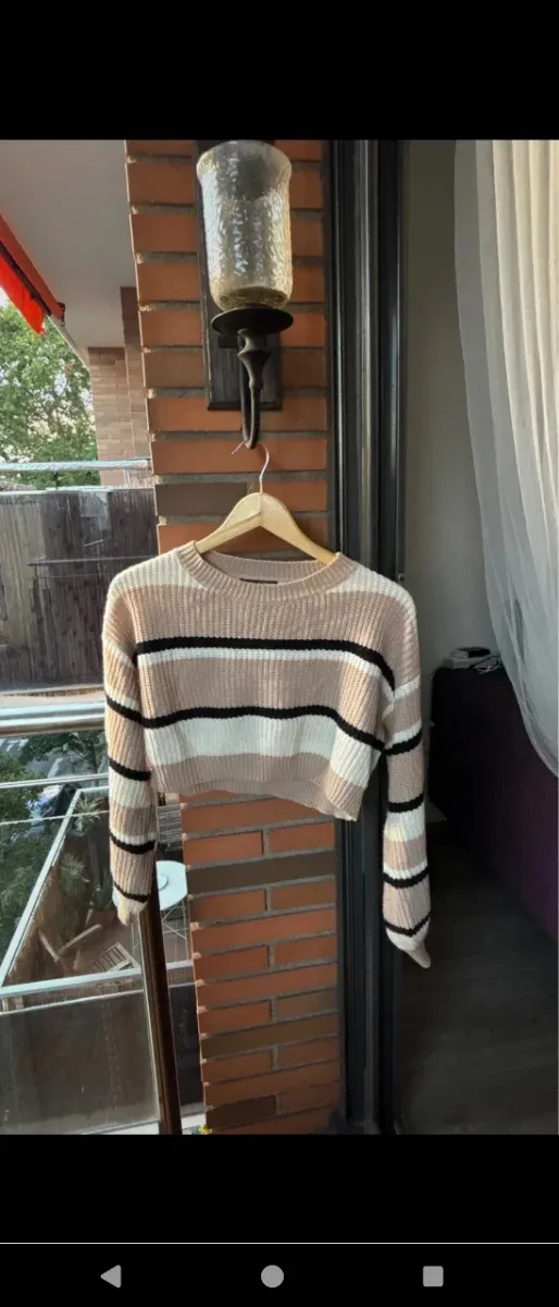 Jersey de rayas beige, negro y blanco