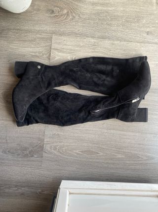Botas altas negras