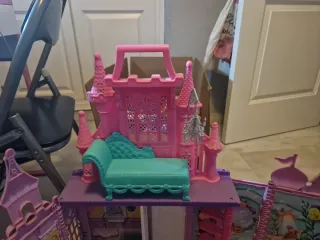 Castello Principesse Barbie con Accessori