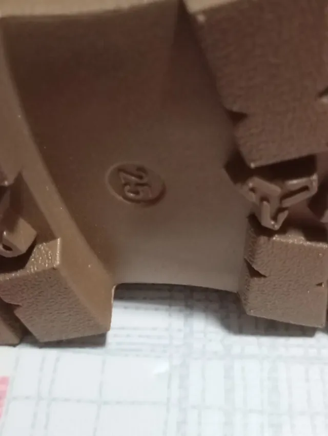 Botas niña marrón con oso