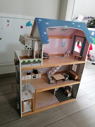 Armadio cameretta bambina rosa e rosso