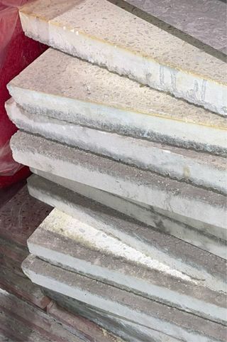 Baldosas de terrazo blanco