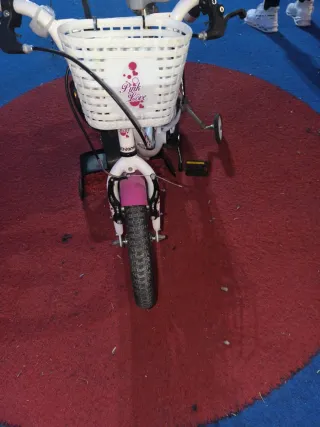 Bicicleta infantil niña rosa y blanca