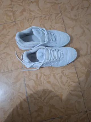 Nike TN Bambas Blancas