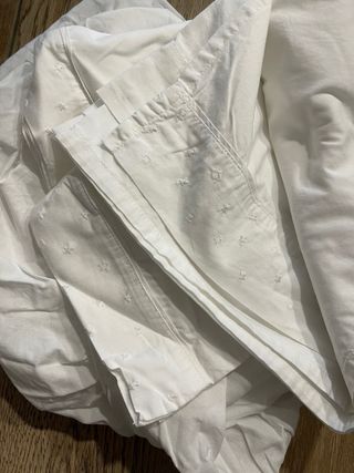 Minicuna madera blanca con colchón marca pekitas