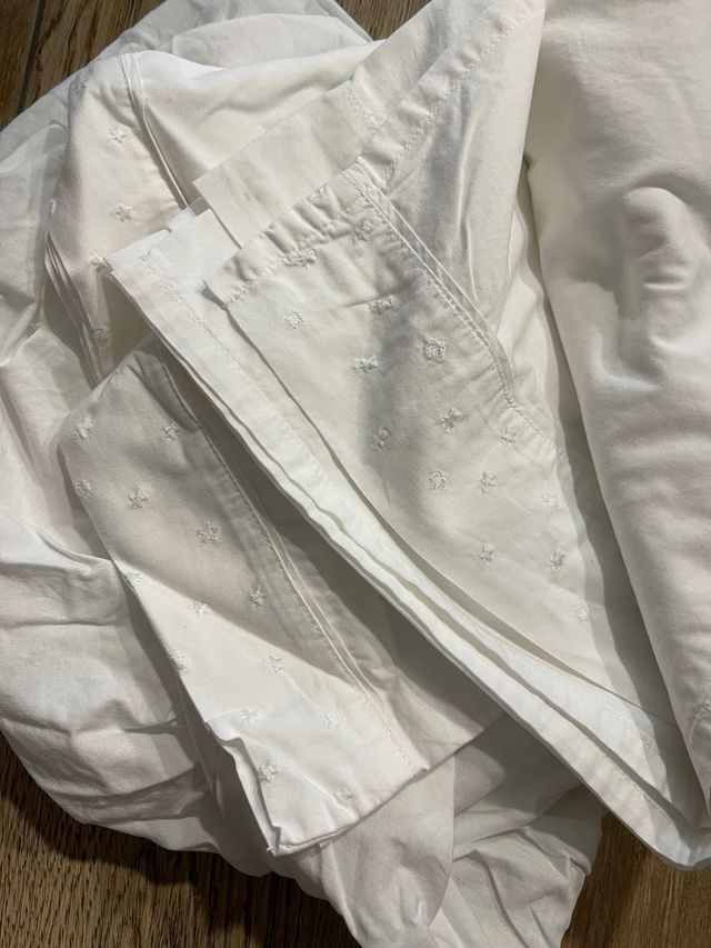 Minicuna madera blanca con colchón marca pekitas