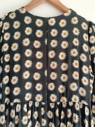 Vestido Zara flores margaritas negro