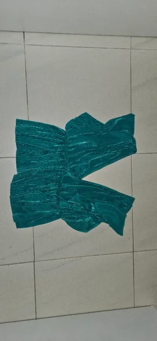 LOTE DE ROPA DE TODO TIPO