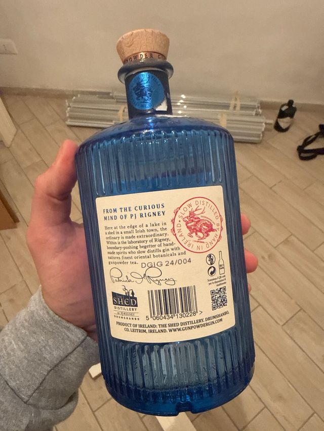 Bottiglia Drumshanbo Gunpowder Irish Gin vuota