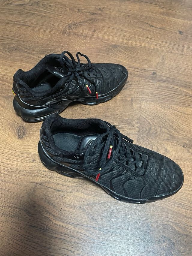 Zapatillas Nike TN Negras