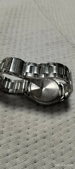 Reloj Citizen señora plateado