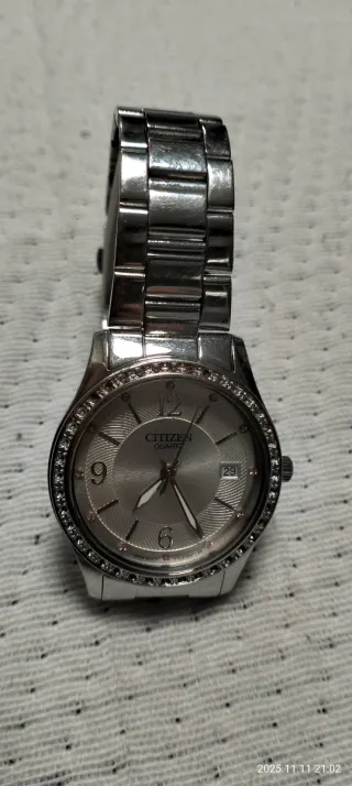 Reloj Citizen señora plateado