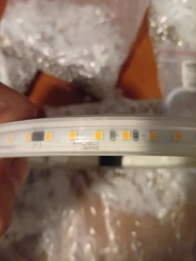 Lote de Tiras LED com Conector, mais de 30 metros