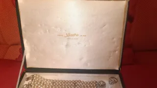 Juego Xandra Perlas Collar, Anillo y Pendientes.