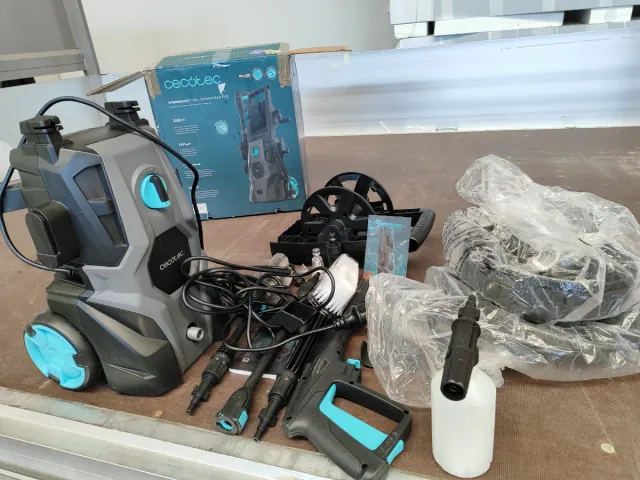 Hidrolimpiadora Cecotec 2000W