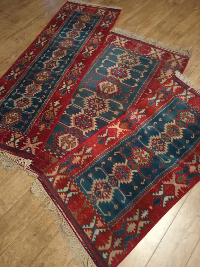 3 alfombras a juego pasilleras y de recibidor