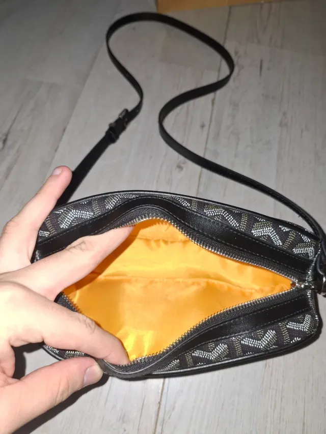 Bolso Goyard Negro con correa