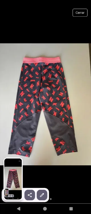 Leggings deportivos Nike grises y rosas