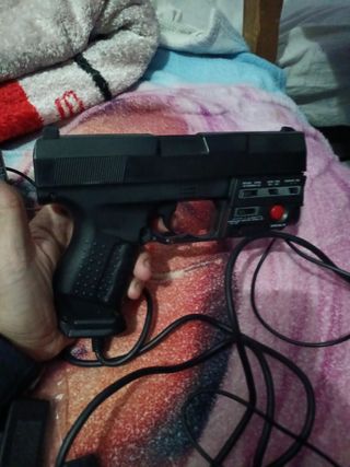 P99G2 Light Blaster Logic 3 Negra (Ps1 y ps2 )