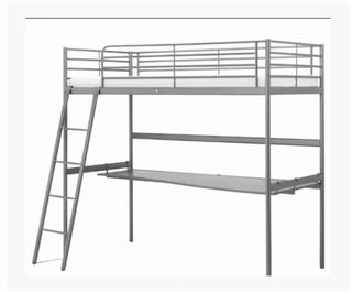 Cama alta Ikea con escritorio