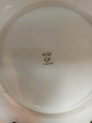 Set in porcellana Epiag, vendibili separatamente