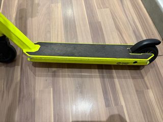 Patín Freestyle Negro y Amarillo