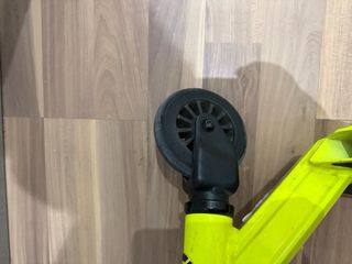 Patín Freestyle Negro y Amarillo