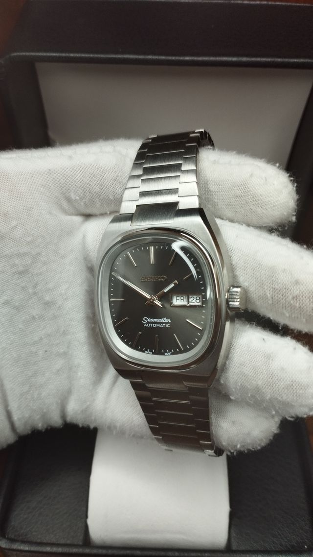 Reloj Seiko Mod Vintage Seamaster Daydate Gris