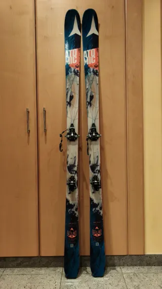 Esquís de Montaña + Pieles