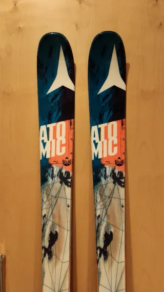 Esquís de Montaña + Pieles