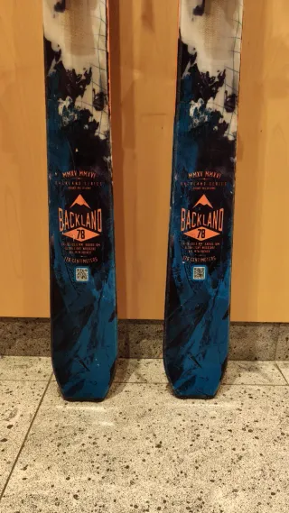 Esquís de Montaña + Pieles