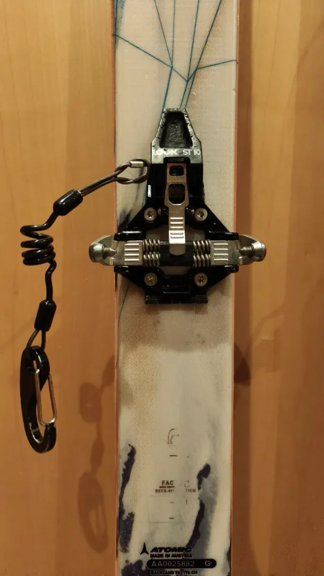 Esquís de Montaña + Pieles