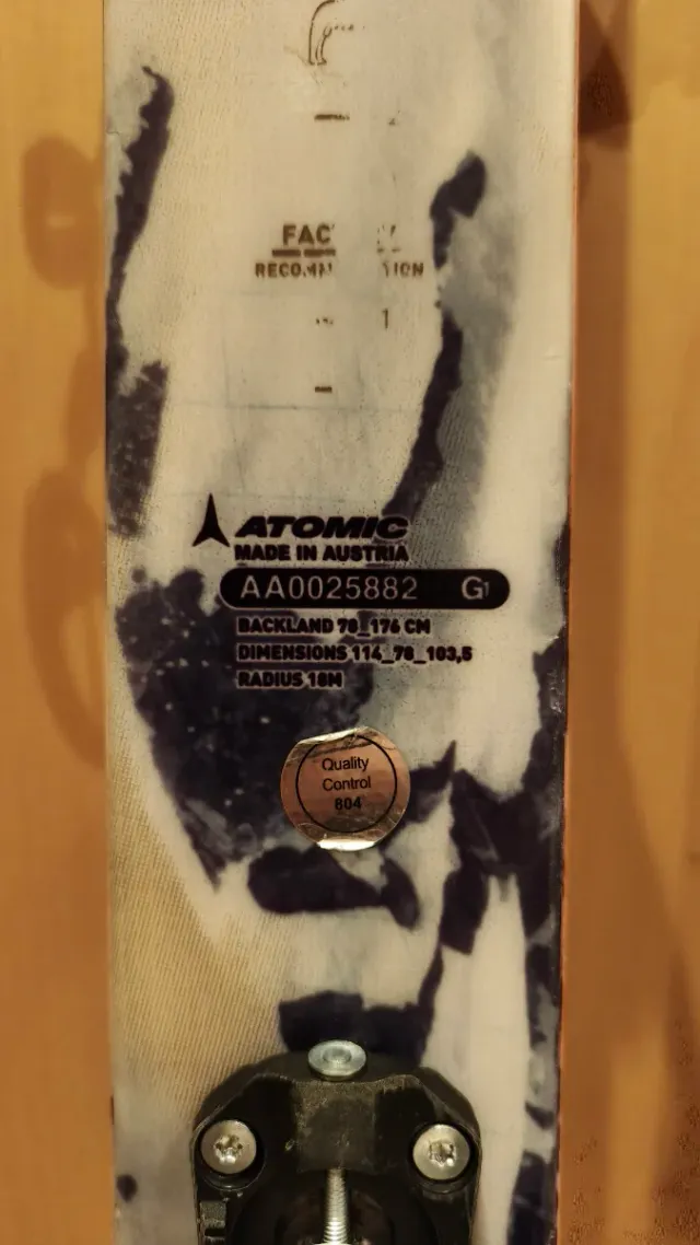 Esquís de Montaña + Pieles