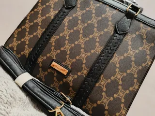 Borsa tracolla stile vintage elegante nuova