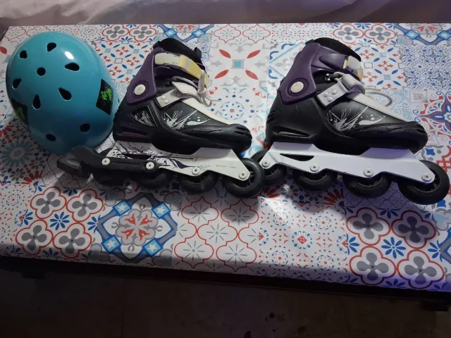 Patines Oxelo Talla 38 y Casco Azul
