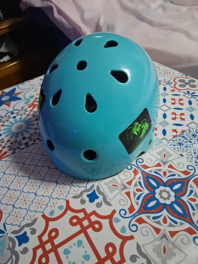 Patines Oxelo Talla 38 y Casco Azul