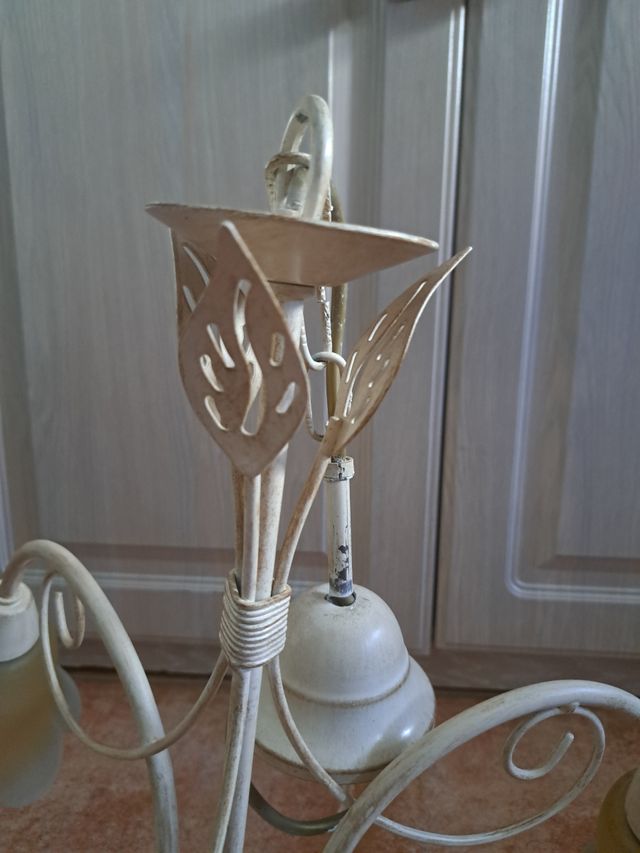 Lámpara infantil estrellas beige y gris