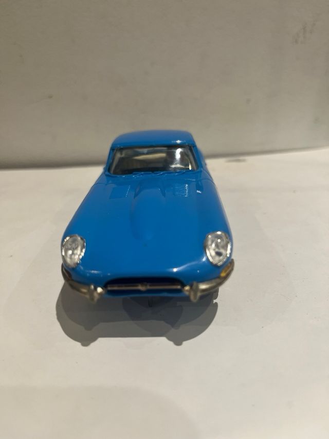 Scalextric jaguar-e azul buen estado barato