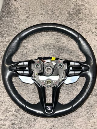 Volante Hyundai i30 N