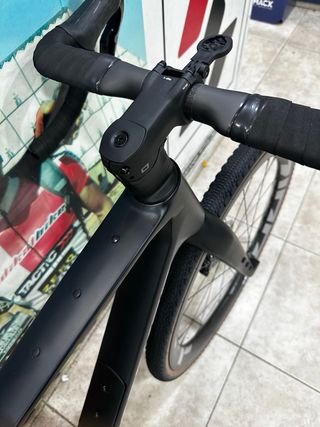 MONDRAKER ARID CARBON RR SUPERBLACK