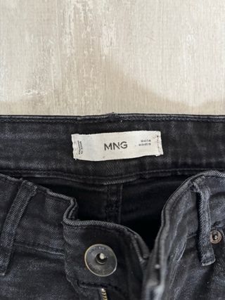 Pantalón Negro Mango Talla 32