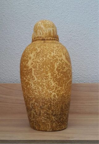 Figura Buda sonriente con collar