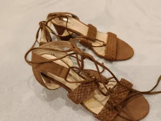 Sandalias Buonarotti tacón cuerdas marrones T40