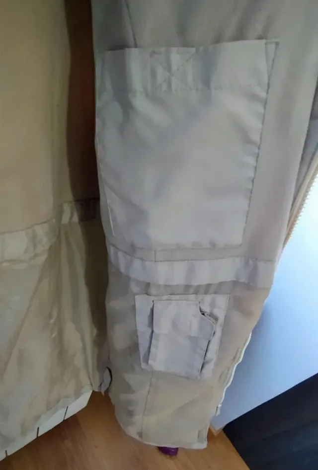 Abrigo largo beige acolchado