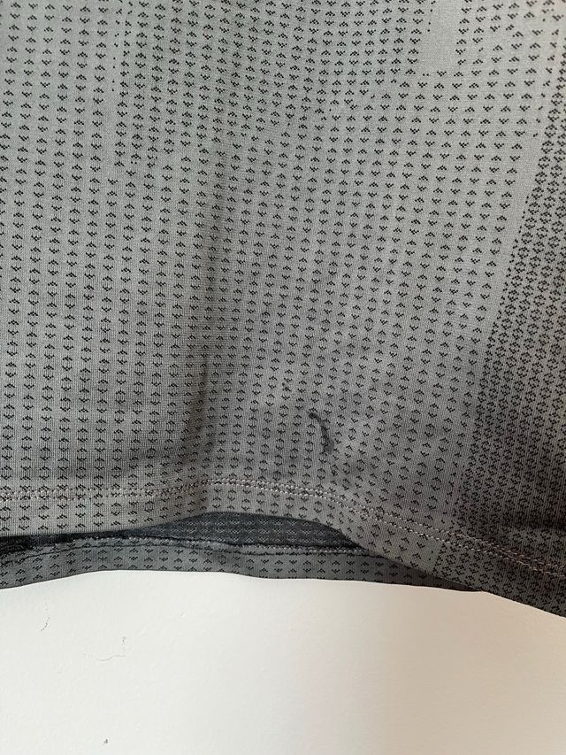 Camiseta Gymshark Logo Talla S Gris